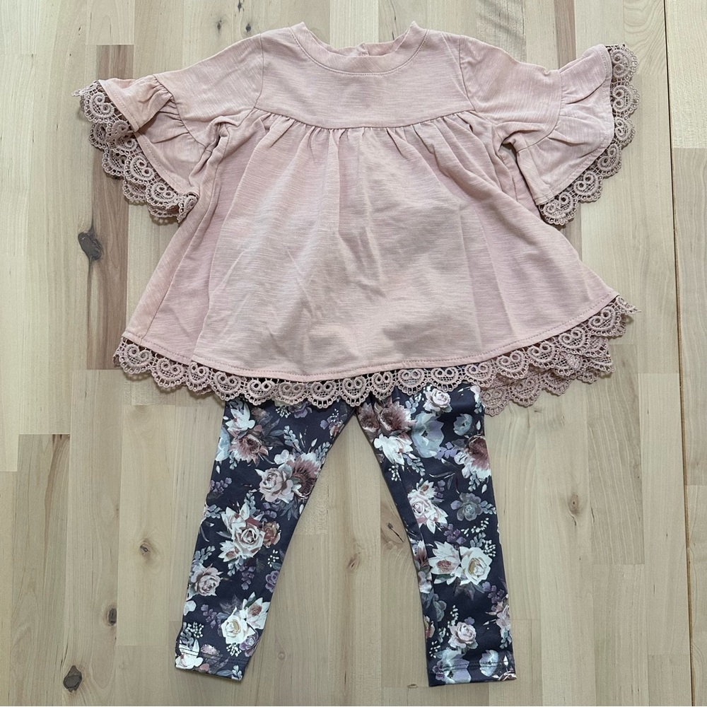 Cynthia Rowley Baby Matching Set with Lace Details and Floral Leggings - 12-18M